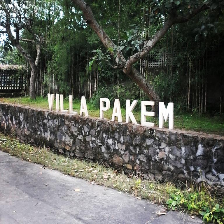 Villa Alifa Pakem Exterior photo